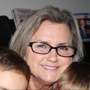 Meet your Posher, Bobbie jo